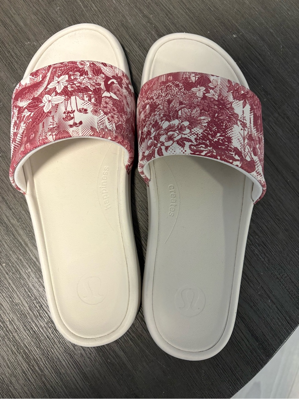 lululemon Restfeel slides